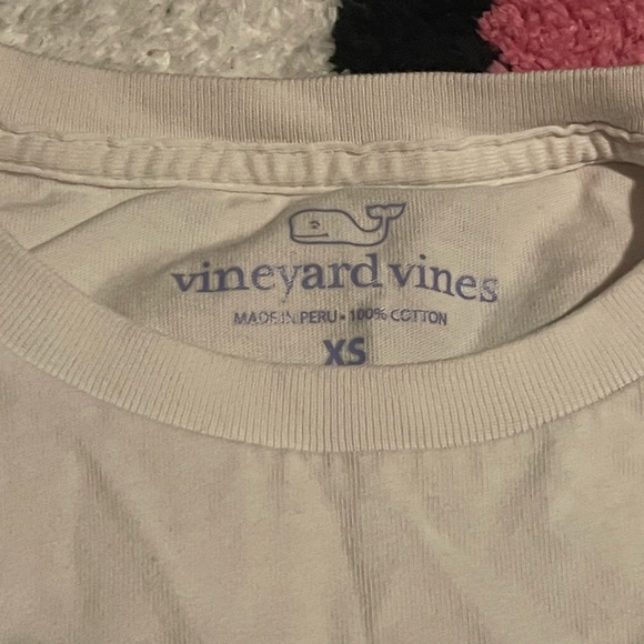 Vineyard Vines White Long Sleeve 💕 - Picture 5 of 5